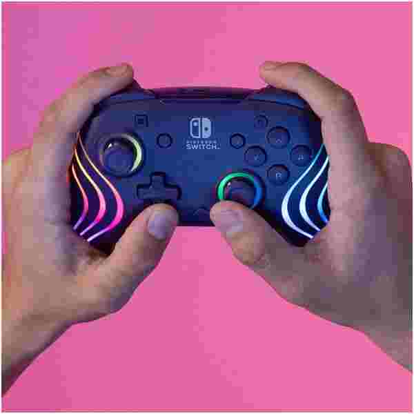 PDP NINTENDO SWITCH BREZŽIČNI KONTROLER AFTERGLOW WAVE - VIJOLIČNE BARVE - Image 4